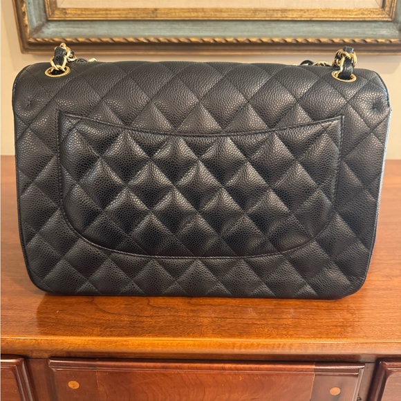 Chanel Black Caviar Jumbo Classic Double Flap with GHW - Picture 2 of 11